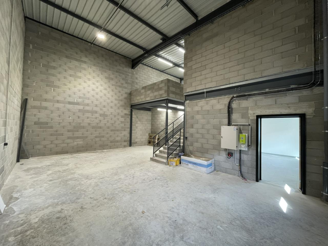 Local d'activité Chalon-sur-Saône 1449m² Location local d'activité Chalon-sur-Saône Saône-et-Loire OLACT2117340 3